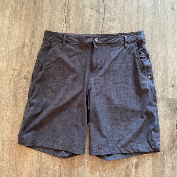 LULULEMON Men’s Board Style Shorts Size 40 Charcoal Gray Pattern - Picture 6 of 7
